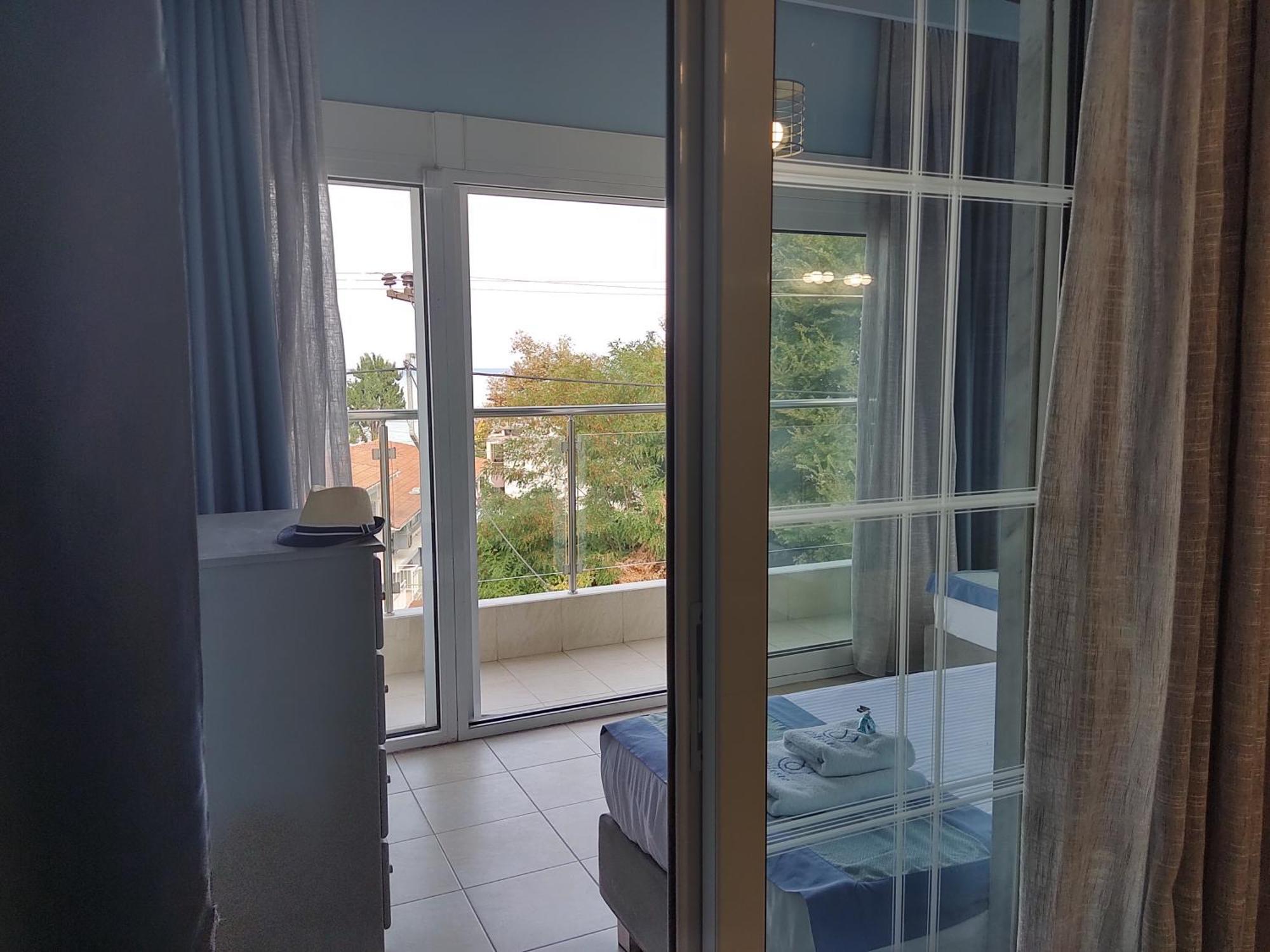 Celeste Deluxe Apartments Skala Potamia  Pokój zdjęcie