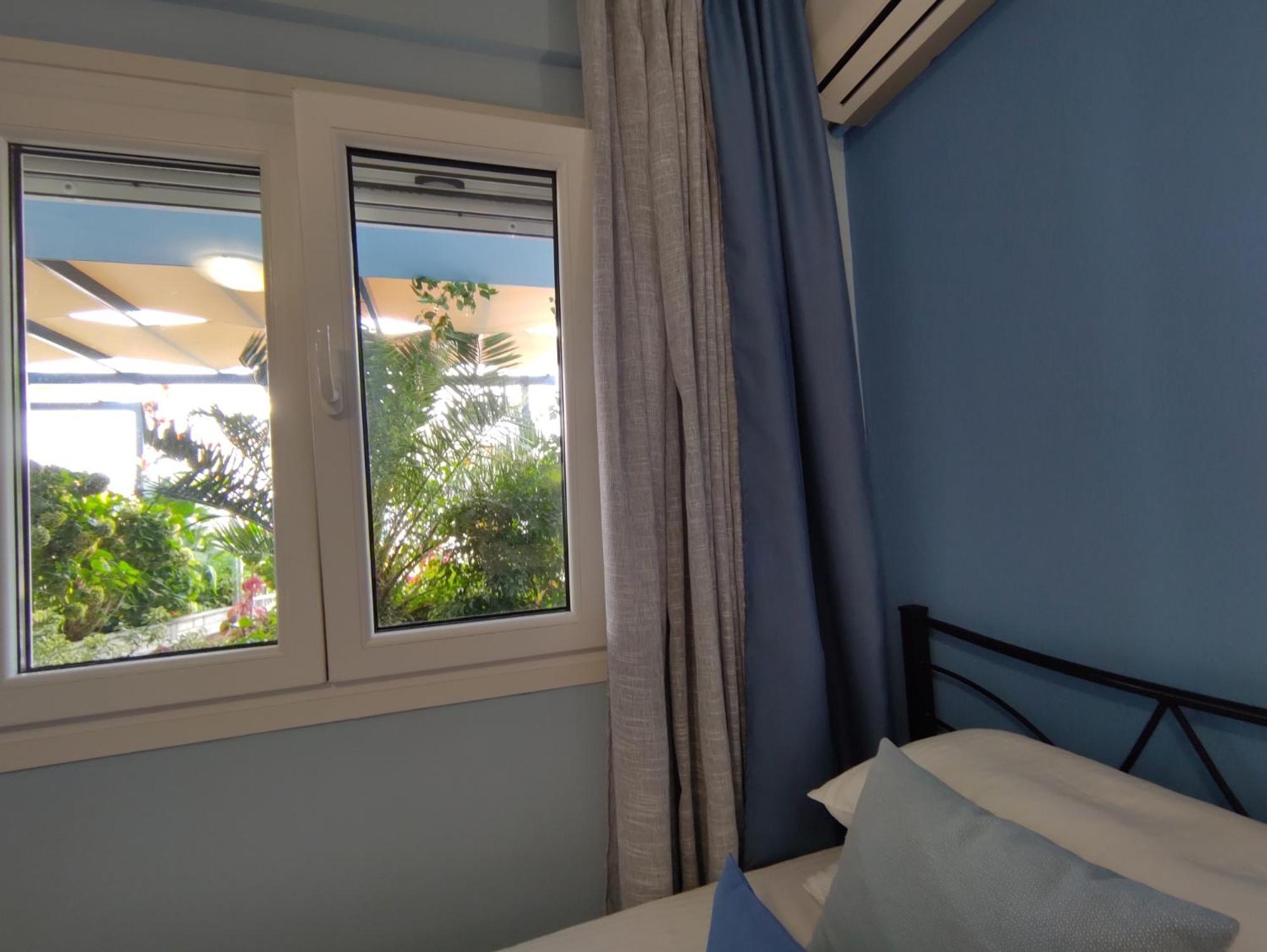 Celeste Deluxe Apartments Skala Potamia  Pokój zdjęcie